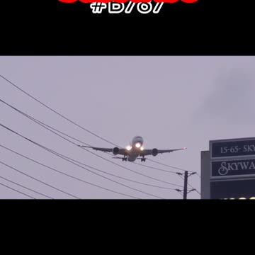 Watch AirCanada #B787 Passing Over People #Aviation #Fly #AeroArduino