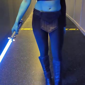 I'm just a girl ✨ #starwars #starwarscosplay #aaylasecura #cosplay #cosplayer #fy #fyp #viral #anaki