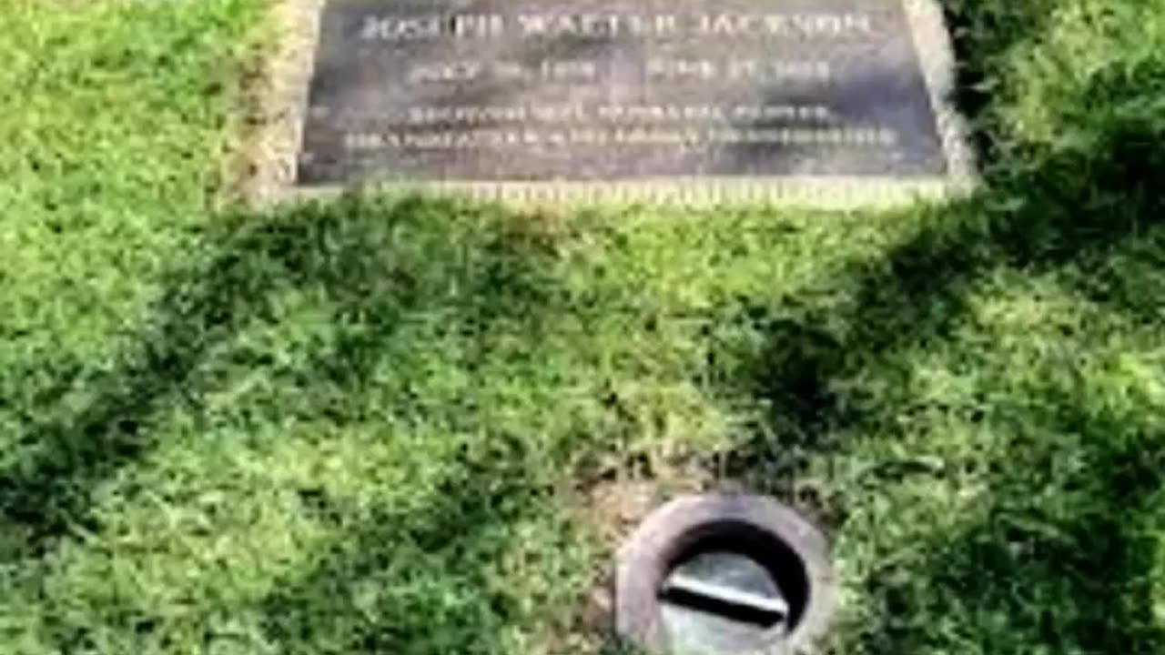 FAMOUS GRAVES - VOL. 525: JOE JACKSON