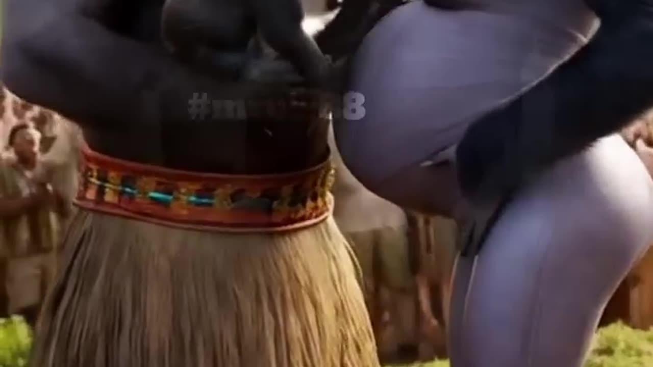 Unusual Wedding: when nature witnesses wordless love