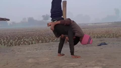 Bhai bahan ka kya jordar stand hai #brother Sister