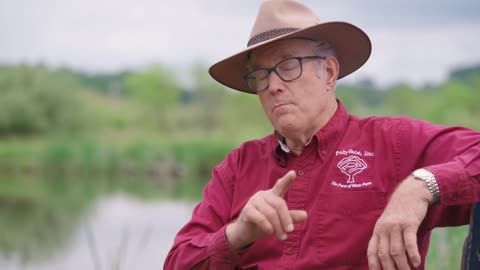 Quit Your Job? Joel Salatin’s Secret Recipe for Full-Time Farming Success