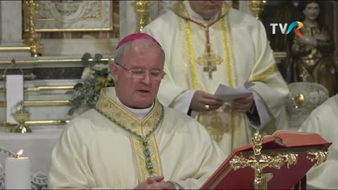 Ereticii Ecumenisti Nifon de Targoviste,Michael Tita la "intronizare" de vaticanist la messa,uniati