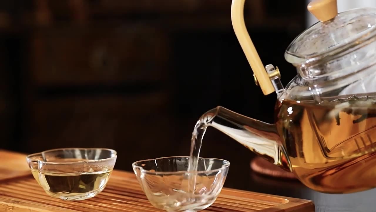 Bamboo Handle Kettle