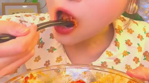 asmr Chinese food eating 😋 || #asmr #food #trending #likeforlikes #viral #chinese #eating #shorts