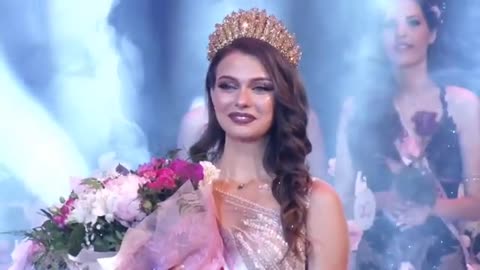 Царица роза 2025