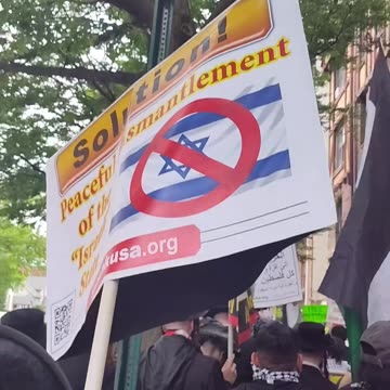 "Jews say Ceasefire Now"