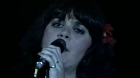 Lose Again (Karla Bonoff cover) - Linda Ronstadt (live)