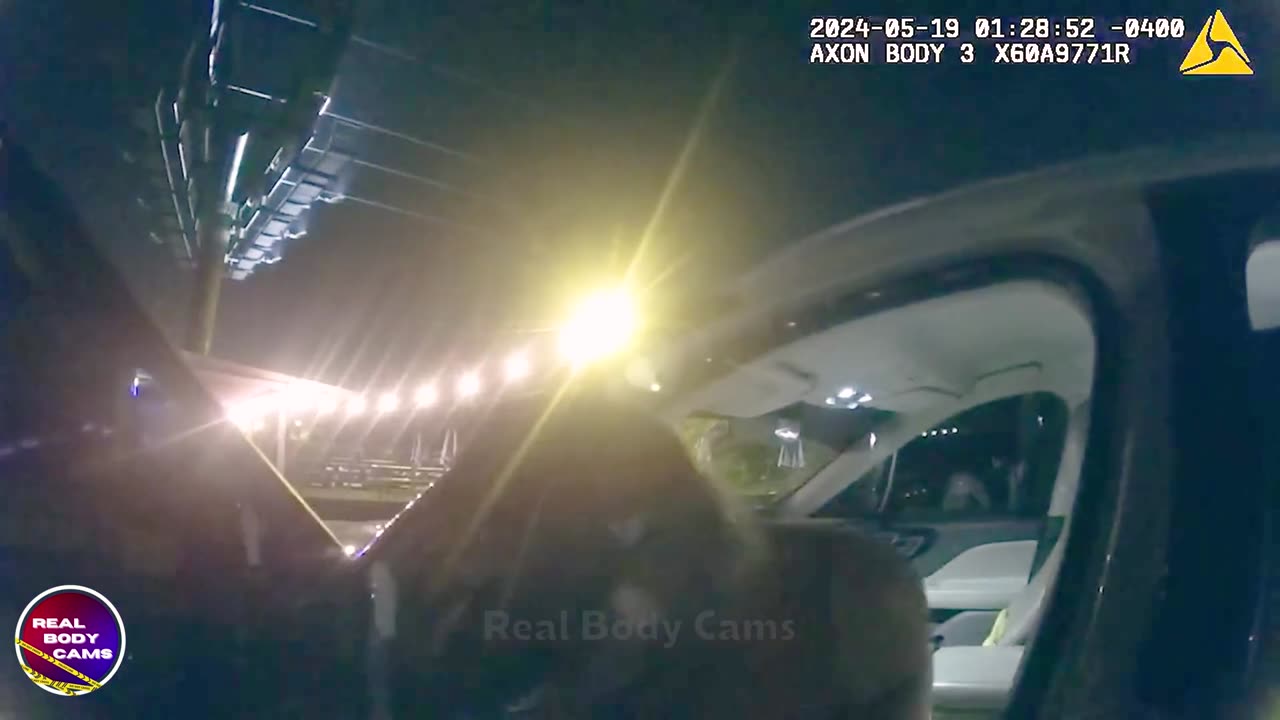 Drunk Karen Causes Chaos at Bar, Assaults Cops, and Gets Arrested! (1080p)