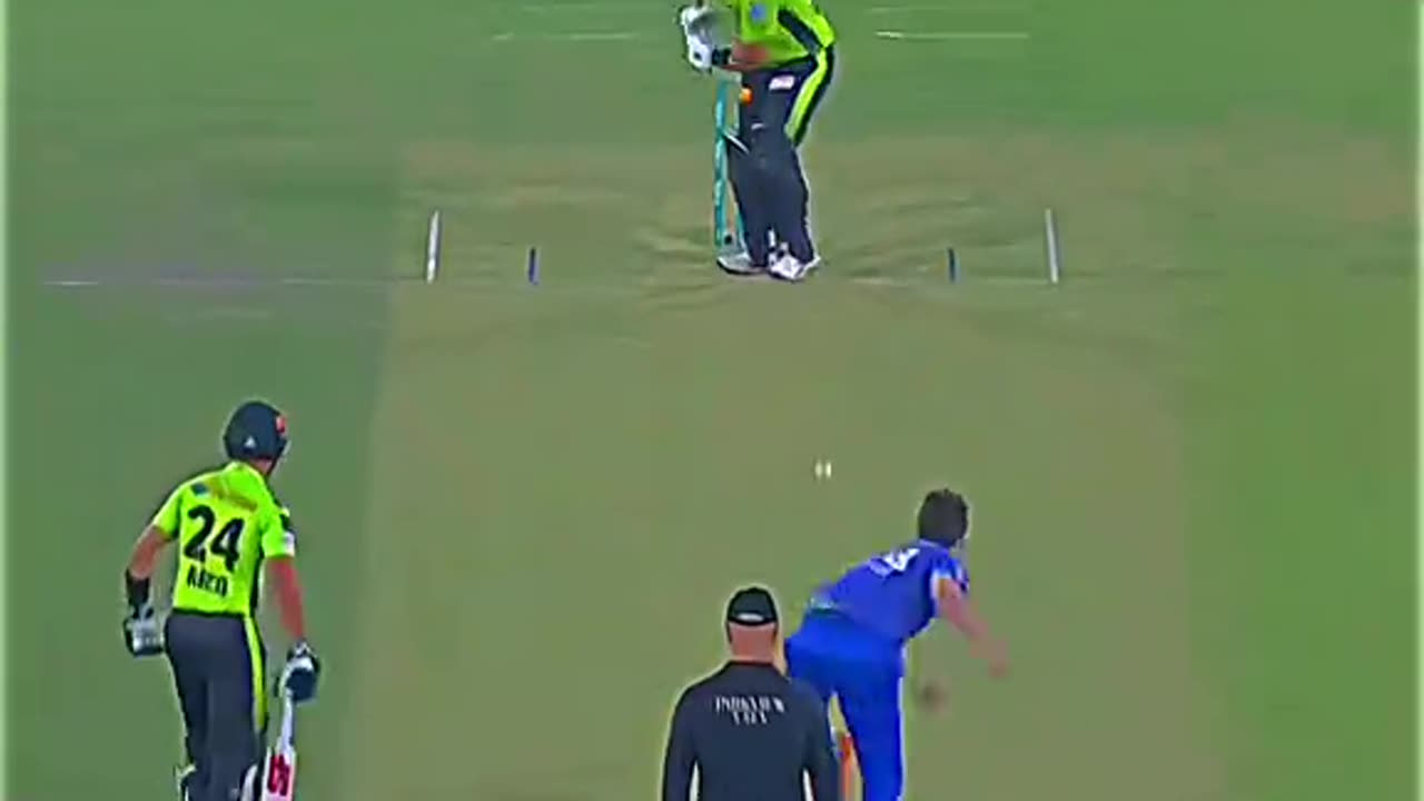 Daryl Mitchell’s Masterclass Batting vs Multan Sultans | Stunning Shots & Power Hitting 👀🔥