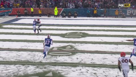 Buffalo Bills Josh Allen 40 yard touchdown run against Cincinnati Bengals