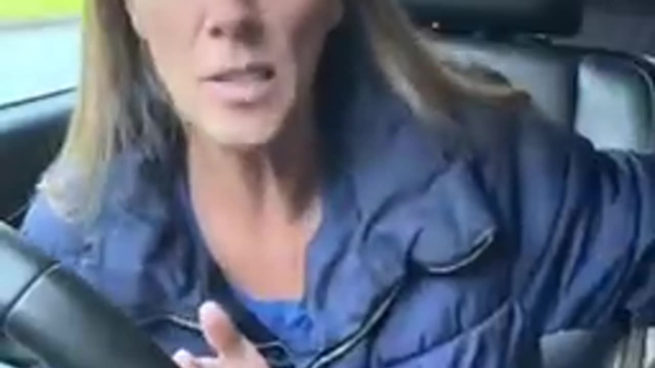 "Right-leaning Woman loses her cookies. Lots of people feeling this way."