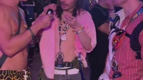 will you kiss your homie for content