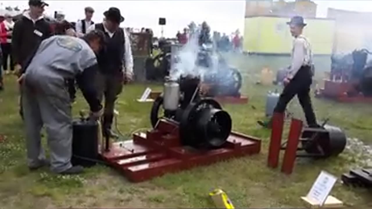 🤣🚗 Watch This Engine Save The Day! My Engine People Need Me | FunFM