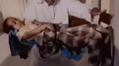 😨🌀 Man Levitates Girl—How Is This Possible?! | TheHauntingHour