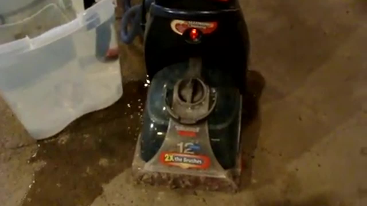 Bissel carpet cleaner fun & smash