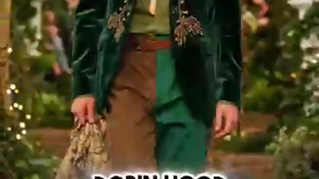 HISTORICAL ICONS AS RUNWAY MODELS