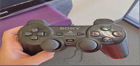 playing games in me PS
