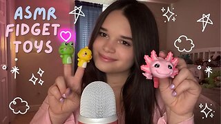 ASMR With Fidget Toys! [Squishing, Tapping, Scratching]