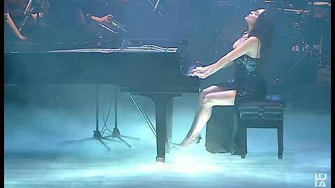 Lola Astanova - Carol of the Bells (Live with Orchestra)