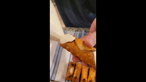 Cannoli for Christmas