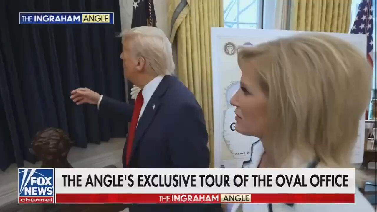 📢President Trump displaying