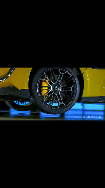 BYD Yangwang U9! Jumping Car!