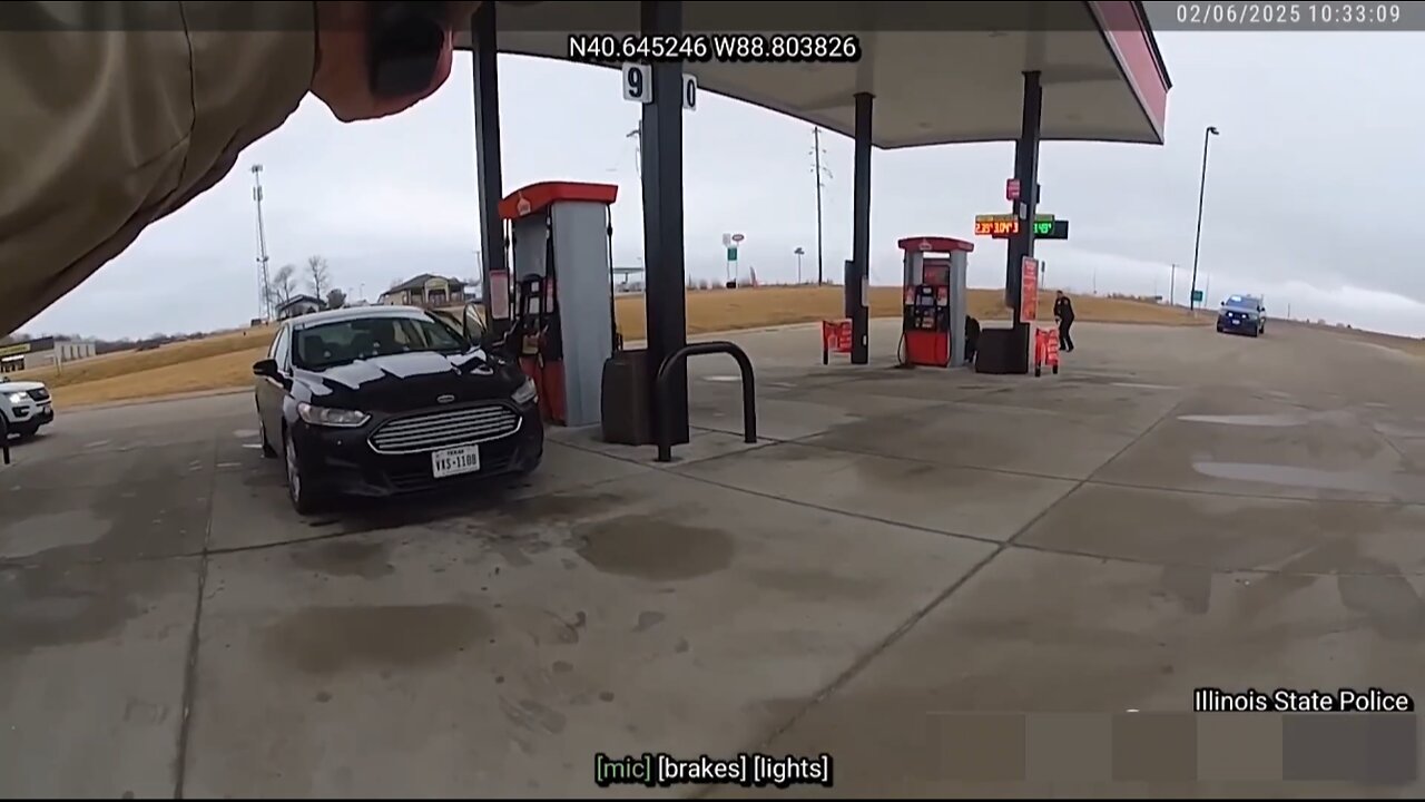 police open fire after suspect point gun at officer