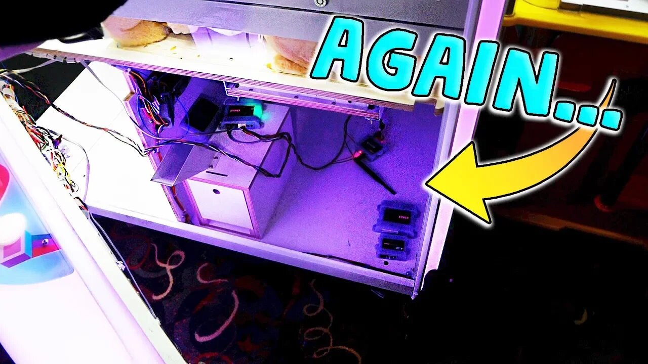 FINDING ANOTHER UNLOCKED CLAW MACHINE!