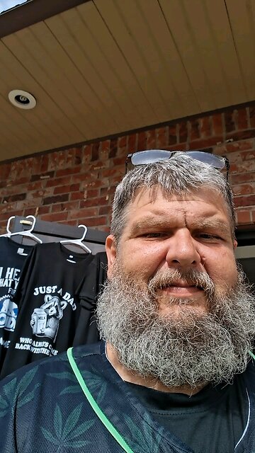 Buy 2 get 1 free vapes