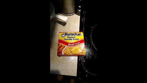 Eating Maruchan Ramen Noodle Beef Flavor, Dbn, MI, 6/6/25