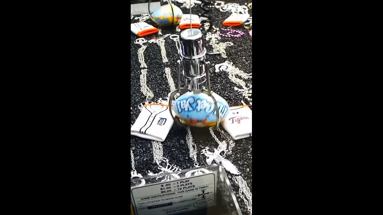 INSANE Claw Machine Win! 😳