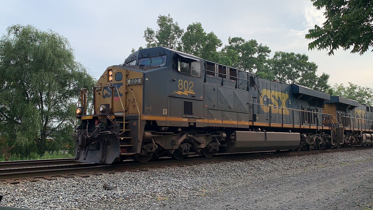 Lightning Fast CSX Train part 30 Amtrak Ambush