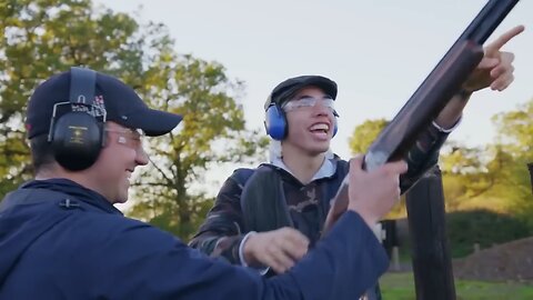 Ball In The Family S4 E8 (Melo Bomb)
