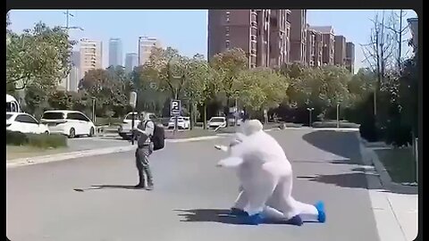 Meanwhile filming in Hollyweird has already started for the next pandemic 🎬