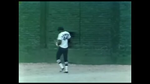 May 6, 1980 - White Sox CF Chet Lemon with Back-to-Back Nice Plays