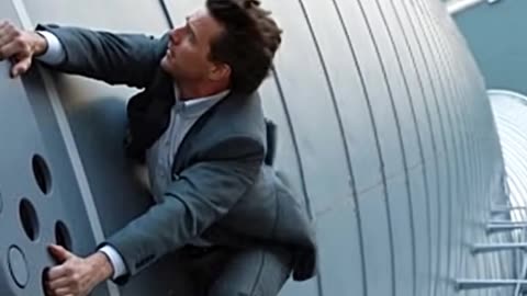 Tom Cruise 🧗‍♂️ Clings to Burj Khalifa! 😱 | Wildest Stunt Ever Filmed ✈️🏙️ #MissionImpossible