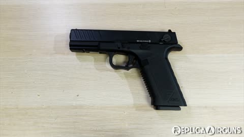 KWC 18 CO2 Blowback Steel BB Pistol Table Top Review