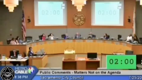 🤣 Sacramento Man “Fǔck the Jews” in city council meeting