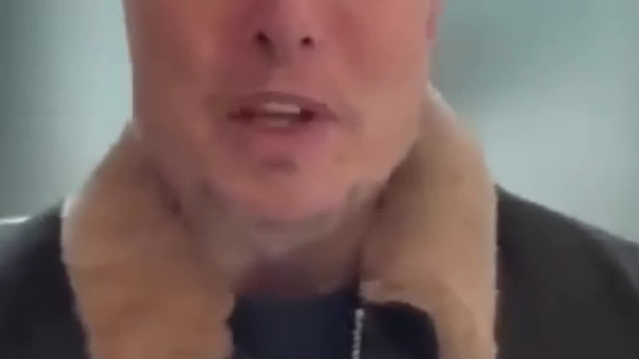 Elon Musk's Unexpected Challenge to Putin!