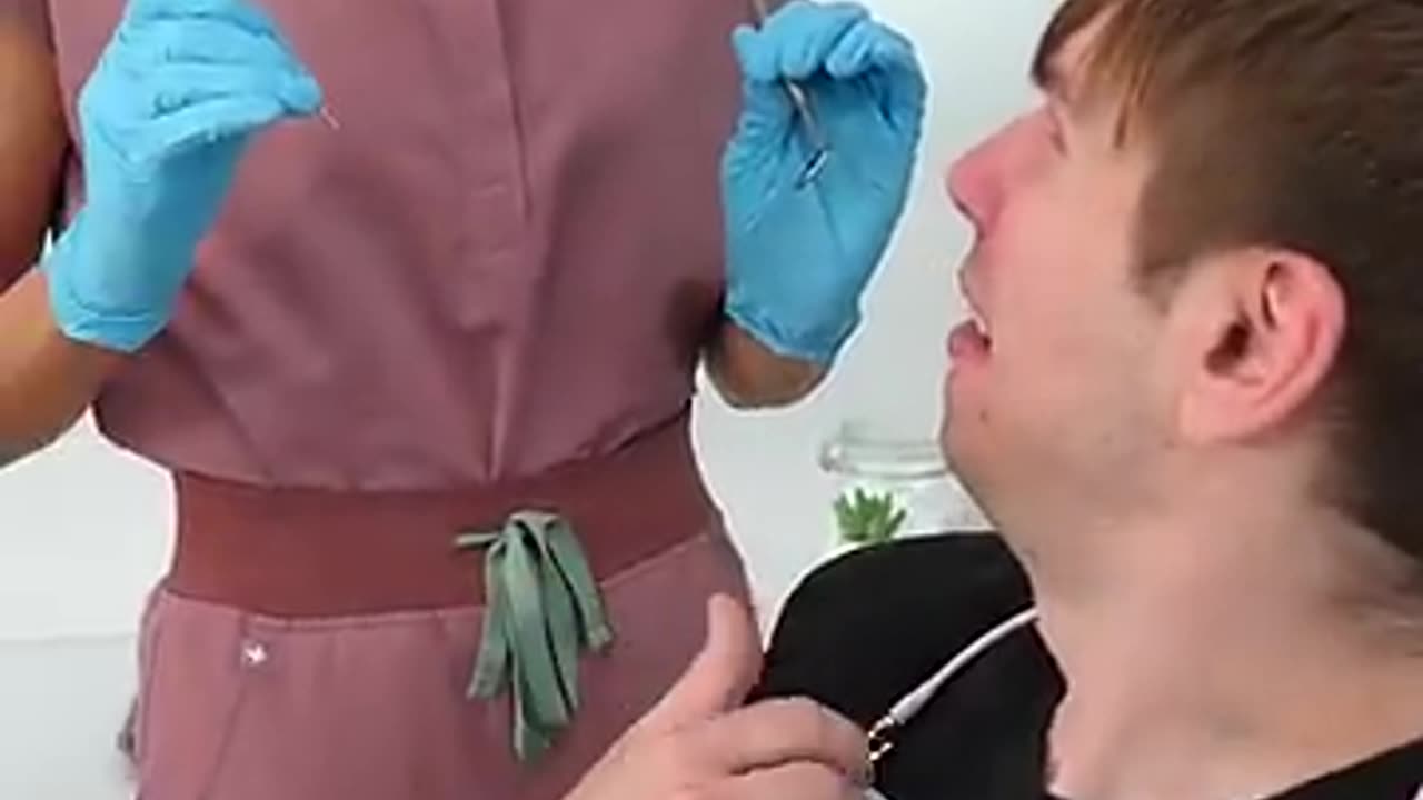 Incredible: the dental instruments SHOULD touch your gums during a cleaning #sho