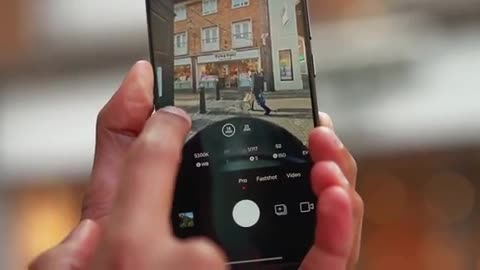 The 2 Best Phone Cameras in the World
