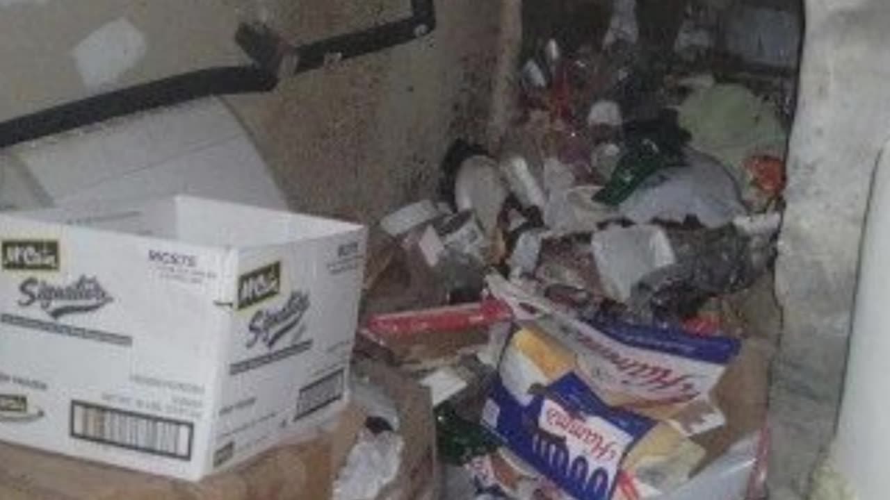 This House Was Extremely Trashed And Dirty - Trash Out Tuesday