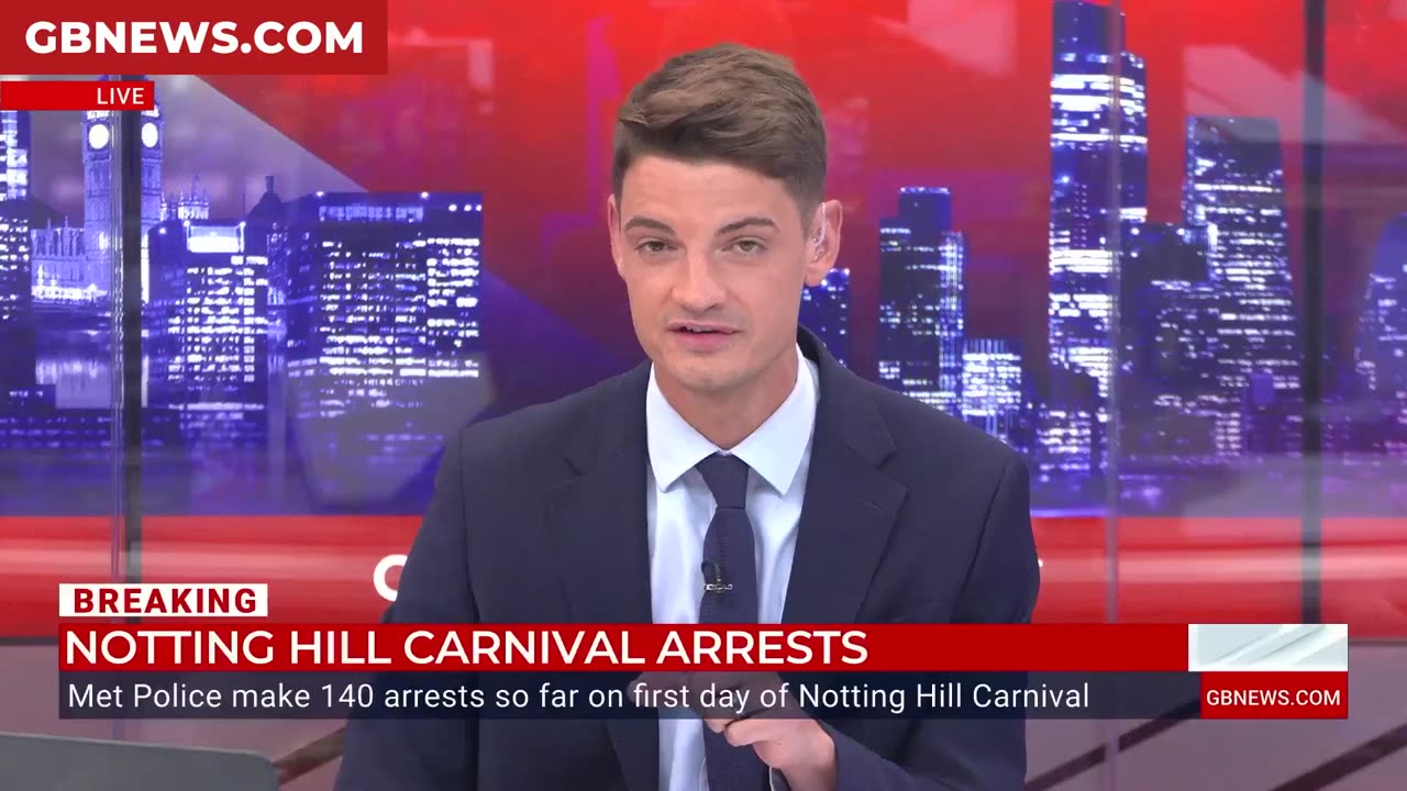🚨 BREAKING: Met Police confirm 140 arrests on the first day of Notting Hill ...