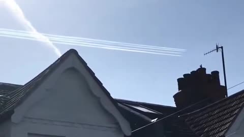 “When has anybody ever seen 4 ****** planes side by side...