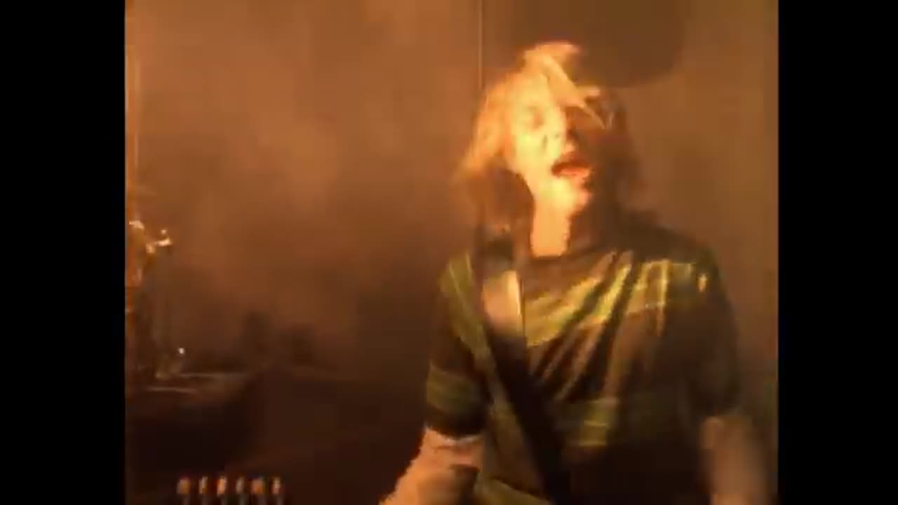 Nirvana - Smells Like Teen Spirit (Official Music Video)