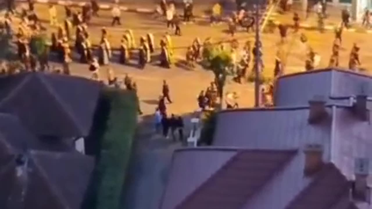 DIS--- - 22 mai 2025 - ora 23:16