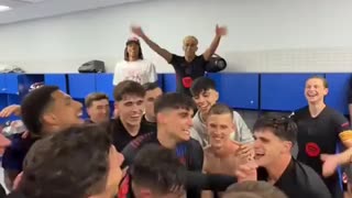 What Barcelona players did to Pedri after winning La Liga
