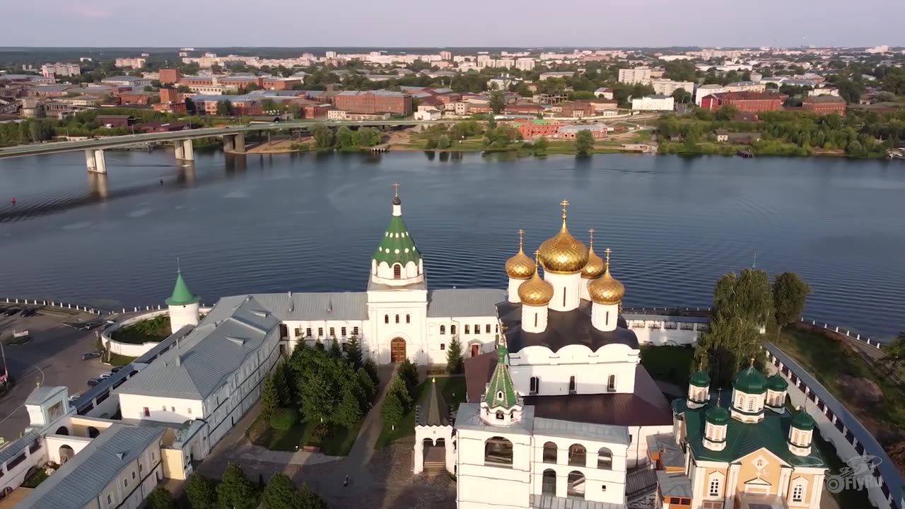 Ipatievsky Monastery is the most beautiful corner of Kostroma
