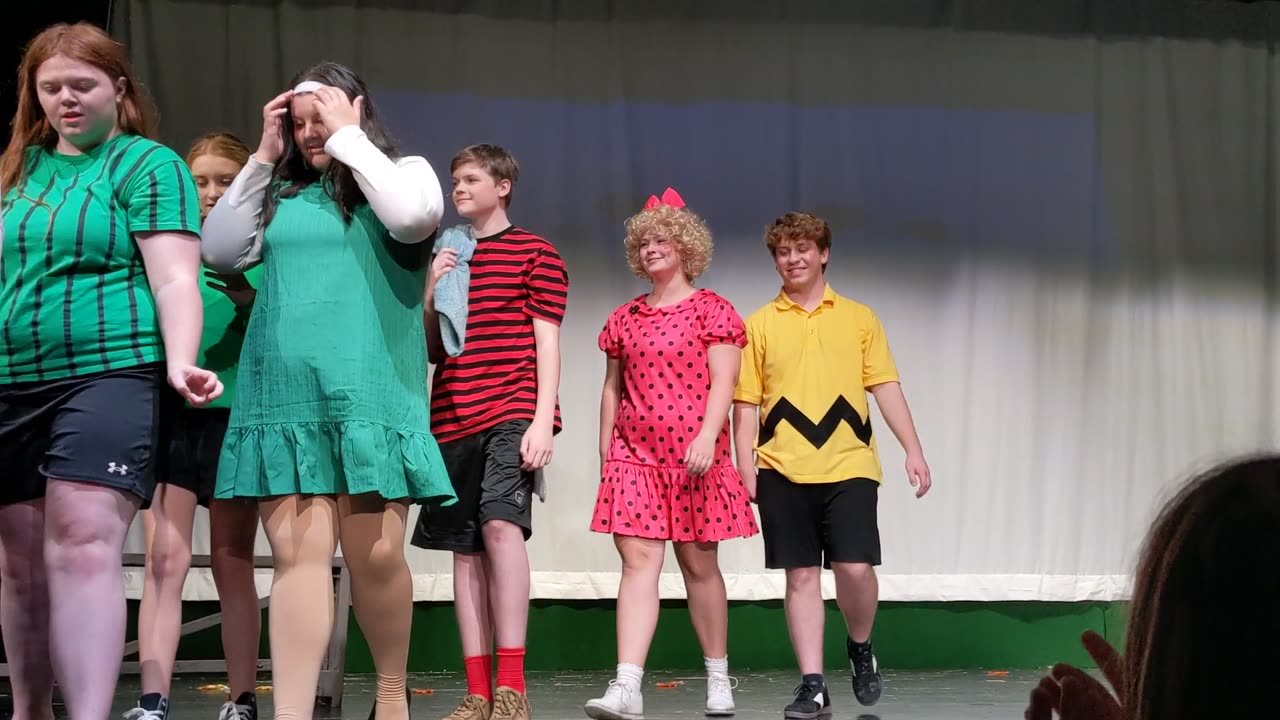 Charlie Brown Cast Applause